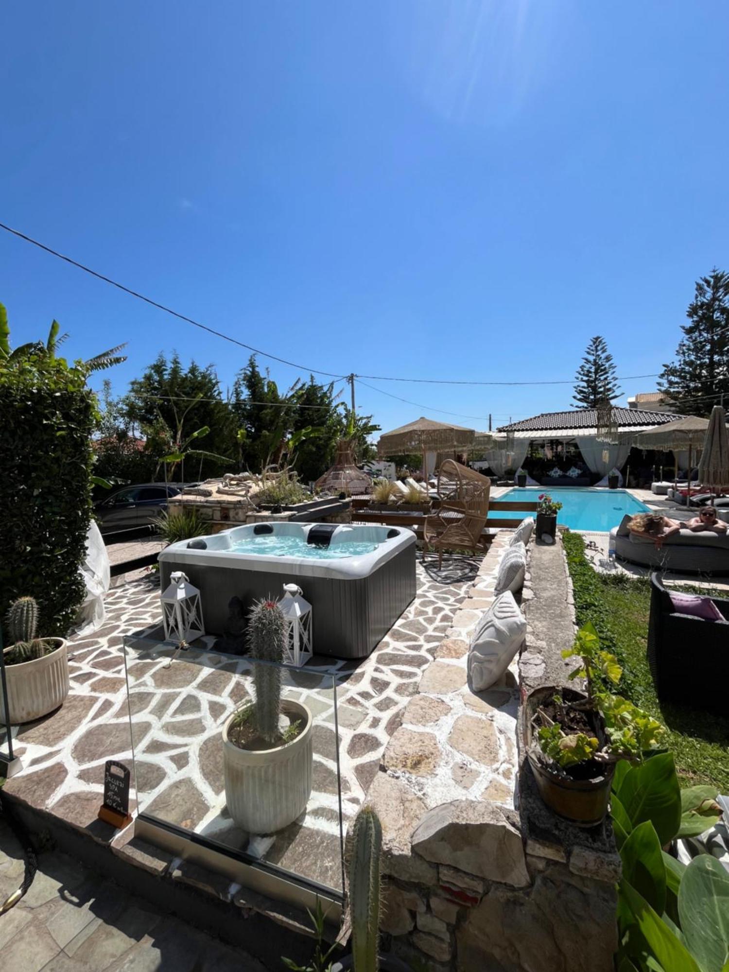 אמודי Villa Corali Apartments Sea Breath & Pool מראה חיצוני תמונה